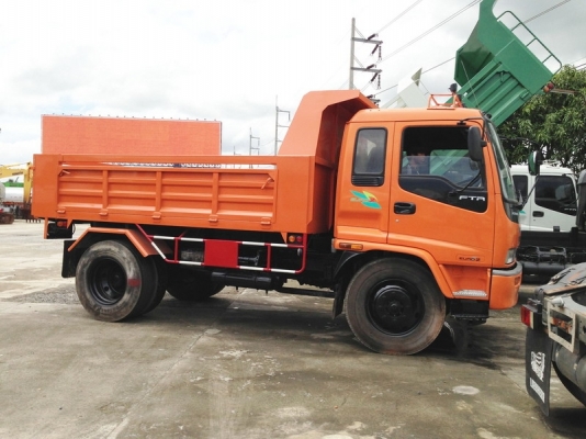 ขายรถ 6 ล้อ ISUZU DECA กระบะดัมพ์ เครื่องยนต์ 200 แรงม้า