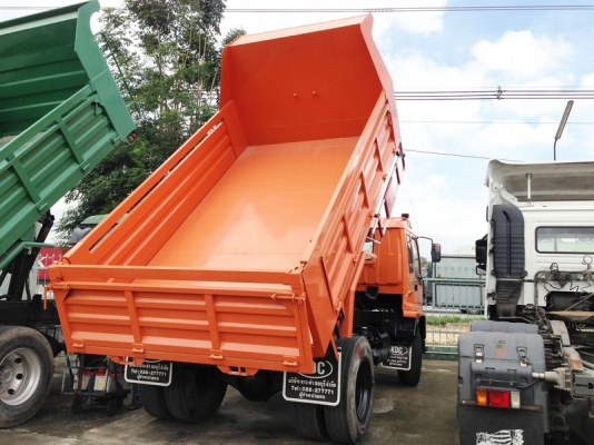 ขายรถ 6 ล้อ ISUZU DECA กระบะดัมพ์ เครื่องยนต์ 200 แรงม้า