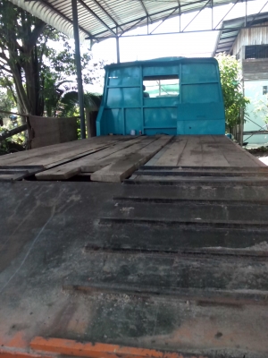 ขายรถเทรลเลอร์บรรทุกแบ็คโฮ