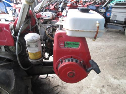 รถเกี่ยวข้าวเดินตาม รหัสสินค้า :13001386 MITSUBISHI www.nihonmono.com