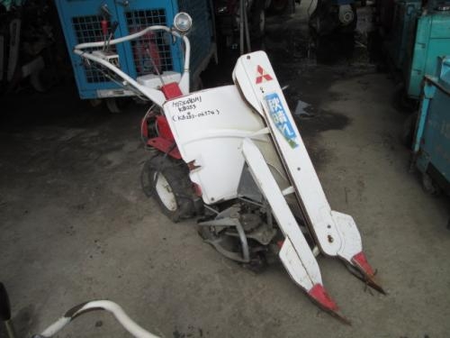 รถเกี่ยวข้าวเดินตาม รหัสสินค้า :13001386 MITSUBISHI www.nihonmono.com