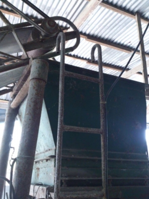 ขายเครื่องอัดอิฐบล็อค ไฮโดลิก 4 ก้อน อุปกรณ์ทั้งหมด