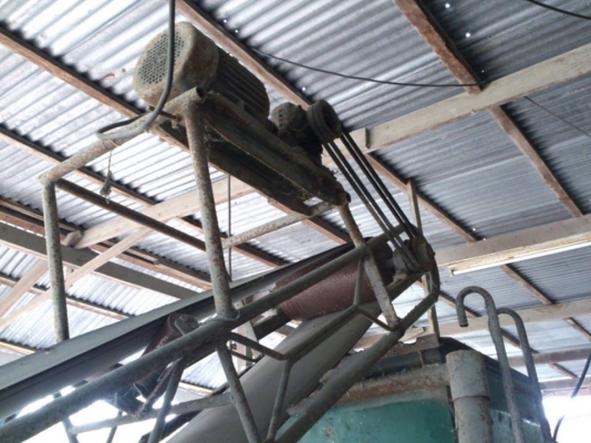 ขายเครื่องอัดอิฐบล็อค ไฮโดลิก 4 ก้อน อุปกรณ์ทั้งหมด