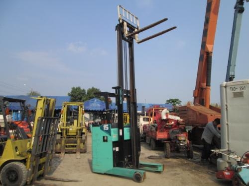 รถยกไฟฟ้ายืนขับ รหัสสินค้า :13001396 SUMITOMO www.nihonmono.com