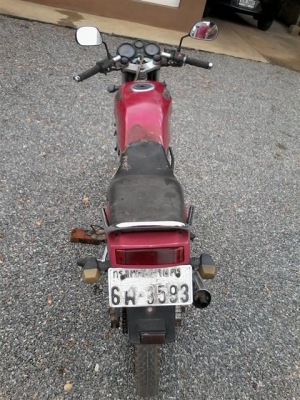 ขายคาวาซากิวิคเตอร์ท้ายแบนเล่มทะเบียน(กำลังตามชุดโอน)เครื่องพอใช้ ขาย 5900 บาท