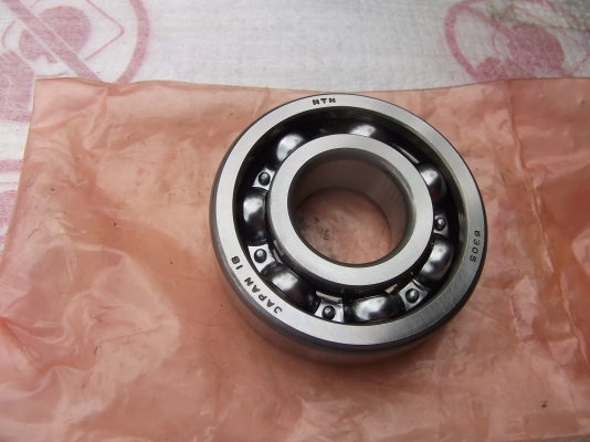 ตลับลูกปืน NTN รุ่น 6305 ของใหม่ยังไม่เคยใช้งาน