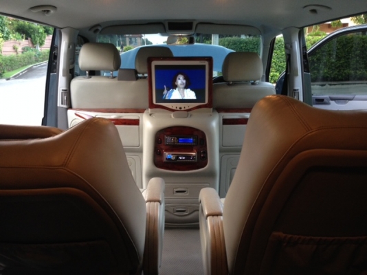 ขายรถตู้ vw caravelle t5 3.2 v6 ขายรถตู้ vw caravelle t5 3.2 v6