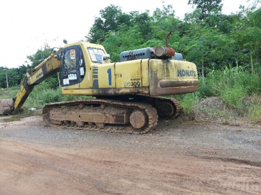 โคมัสสุ 300-6 ระบบไฟฟ้าทำงานปกติเครื่องดีบูมแปะป้องกันแตกแกะออกแล้วบูมไม่แตกเครื่องเดิมปั้มเดิมเอกสารครบ 1250000