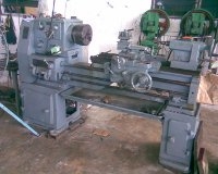 เครื่องกลึง 5.5 ฟุต ต้าชิง 3 เพลา ไต้หวัน เกียร์บล็อก (ขอบคุณ คุณแจง สระบุรี ครับ)