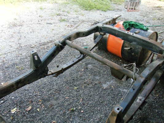 คัชซีเปล่าL200ไซโคลน+ช่วงล่างหน้าให้ไปด้วยครับถูกๆ