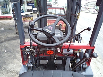 ขายรถยกนิสสัน 1.5 ตัน (รุ่นใหม่) เครื่องเบนซิน กระบอกคู่ เสาสูง 4.4 เมตร เสาต่ำ 3 ท่อน พวงมาลัยเพาเว่อร์ สีเดิมจากนอก นำเข้าจากญี่ปุ่น ใช้งานได้ทันที ขายรถยกนิสสัน 1.5 ตัน (รุ่นใหม่) เครื่องเบนซิน กระบอกคู่ เสาสูง 4.4 เมตร เสาต่ำ 3 ท่อน พวงมาลัยเพาเว่อร์ สีเดิมจากนอก นำเข้าจากญี่ปุ่น ใช้งานได้ทันที