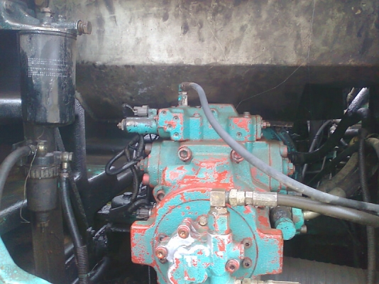 รถแบคโฮ KOBELCO SK 200 M5 SUPPER โซ่ใหม่เอี่ยม ทั้งสองข้าง แรงขุดดี ทำงานไว ประหยัดน้ำมัน มีทะเบียนครบ.