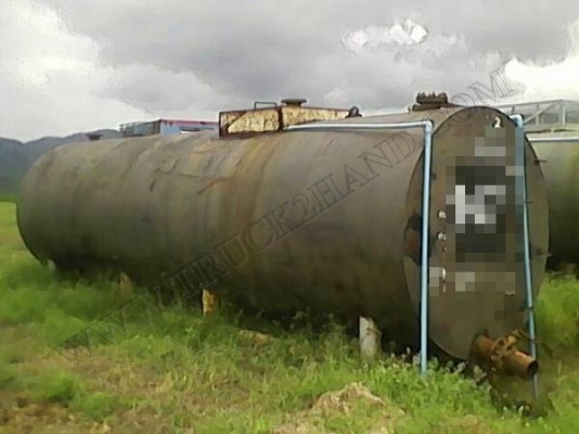 ถังน้ำตาล ยาว 6.86 เมตร สูง 1.95 เมตร กว้าง 1.95 เมตร ขนาดบรรจุ 28,000 ลิตร