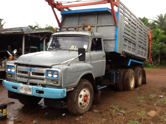 ขายสิบล้อหน้ายาวสองเพลาดั้ม