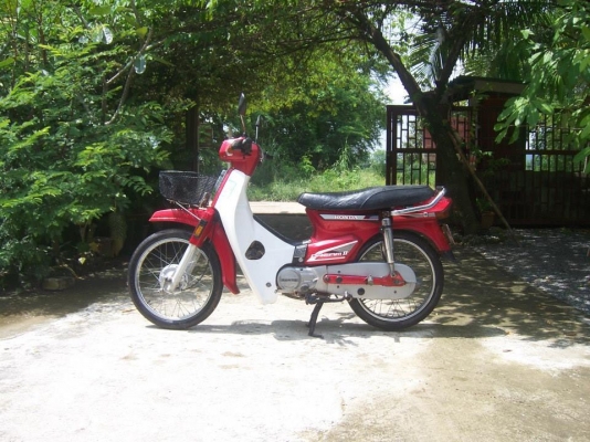 ดรีมคุรุสภาสีแดง สภาพดีมาก สวยๆ เดิมๆ