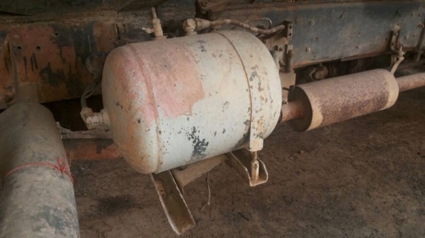 รถอีซูซุ 10 ล้อดั้ม FVM 175 แรงม้า ( ขายตามสภาพ )  สนใจติดต่อ 081 - 6079515