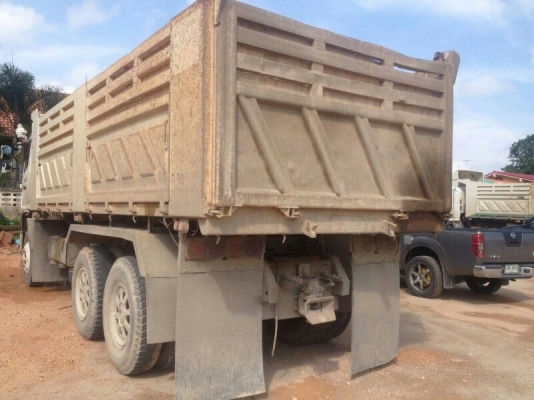 รถฮีโน่ 10 ล้อดั้ม FM1A  330 แรงม้า ปี 54 สนใจติดต่อ 081 - 6079515