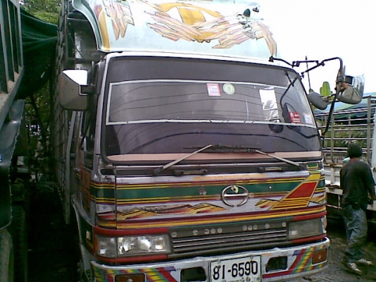 ขาย6ล้อฮีโน่ FD3HLA เครื่องHO7C 185แรงม้า เบรคจิฟฟี่ พวงมาลัยพาวเวอร์ ยาว6เมตร สภาพดีพร้อมใช้ ขาย6ล้อฮีโน่ FD3HLA เครื่องHO7C 185แรงม้า เบรคจิฟฟี่ พวงมาลัยพาวเวอร์ ยาว6เมตร สภาพดีพร้อมใช้