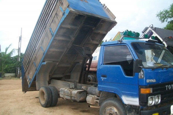 6ล้อดั้มTOYOTA BU91 3ใบปัด