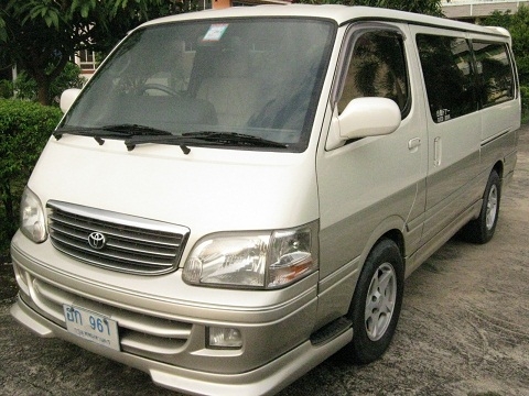 แกรนด์วากอน ปี04 นำเข้าโดย บ.โตโยต้า ท๊อปสุด เอบีเอส ประตูดูด คอยสปริง เบาะหนังแท้ แก๊สถังโดนัทใต้ท้อง ต่อรองได้ครับ