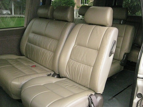 แกรนด์วากอน ปี04 นำเข้าโดย บ.โตโยต้า ท๊อปสุด เอบีเอส ประตูดูด คอยสปริง เบาะหนังแท้ แก๊สถังโดนัทใต้ท้อง ต่อรองได้ครับ