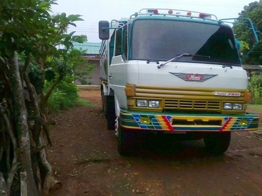 สิบล้อ F 18 สภาพดี สวยๆ