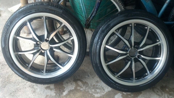 แม็ก 17 กว้าง 7 ออฟ 45 ขนาด 4 รู 100 พร้อมยาง 7500