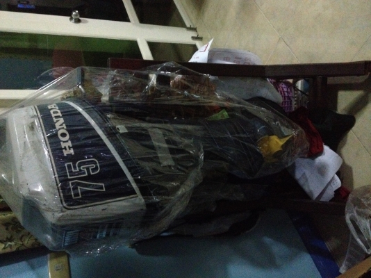 ขายเครื่องเรือ Honda 7.5 แรง+เรือยาง 9.1ฟุต ขายเครื่องเรือ Honda 7.5 แรง+เรือยาง 9.1ฟุต