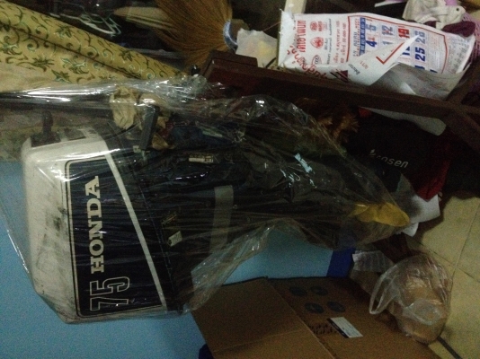 ขายเครื่องเรือ Honda 7.5 แรง+เรือยาง 9.1ฟุต ขายเครื่องเรือ Honda 7.5 แรง+เรือยาง 9.1ฟุต