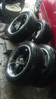 แม็ก 16 พร้อมยาง 205-45-16 ขนาด 4 รู 100/114 ราคา 5500