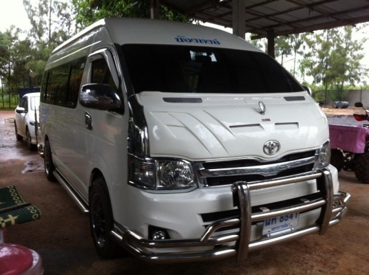 ขายคอมมูเตอร์ รถสดมาก สภาพป้ายแดง. ไมล์แท้ 10380 กม. ขายคอมมูเตอร์ รถสดมาก สภาพป้ายแดง. ไมล์แท้ 10380 กม.