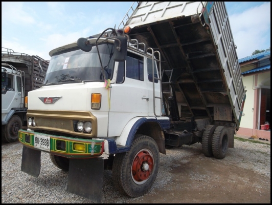 ขายด่วน รถบรรทุก 6 ล้อ HINO  ดั้มเกษตร รถสวย พร้อมใช้งาน ราคาสุดคุ้ม