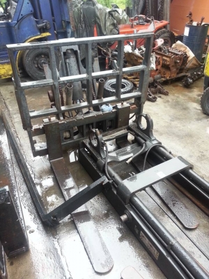 ขายฮิ้งค์ฟอล์ค+งา  ใส่ mitsu 2.5 ตัน ของเก่าญี่ปุ่น