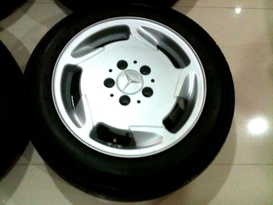 8,500....- แม็กซ์ BENZ ใบพัด ขนาด15 นิ้ว พร้อมยางบริดสโตน ใส่เบนซ์ได้หลายรุ่นครับ ล้อเก่าเทิรน์ได้