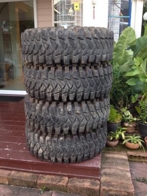 ขายยาง Maxxis 8060 ขนาด 37x12.50 R 16 ขายยาง Maxxis 8060 ขนาด 37x12.50 R 16