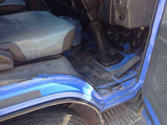 รถอีซูซุ 6 ล้อ ตู้เย็น NPR 130 แรงม้า ปี 49 สนใจติดต่อ 081 - 6079515 รถอีซูซุ 6 ล้อ ตู้เย็น NPR 130 แรงม้า ปี 49 สนใจติดต่อ 081 - 6079515