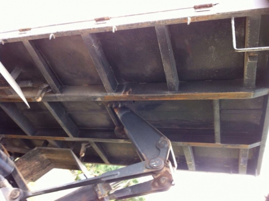 รถฮีโน่ 6 ล้อดั้ม FC4J 150 แรงม้า ปี 51  ( รถวิ่ง 3x,xxx กม. )  สนใจติดต่อ 081 - 6079515