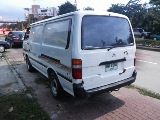 Toyota hiace 2001 ตู้ทึบ สวยเดิม เครื่องดี ด่วน Toyota hiace 2001 ตู้ทึบ สวยเดิม เครื่องดี ด่วน