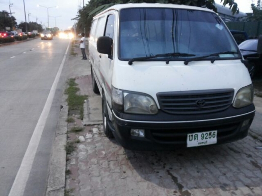 Toyota hiace 2001 ตู้ทึบ สวยเดิม เครื่องดี ด่วน Toyota hiace 2001 ตู้ทึบ สวยเดิม เครื่องดี ด่วน