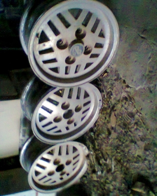 ล้อดิบดิบ 13เรโทร114หลายชุดหลายลาย แยกได้วง1000 ชุด4500พร้อมส่ง