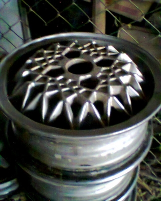 ล้อดิบดิบ 13เรโทร114หลายชุดหลายลาย แยกได้วง1000 ชุด4500พร้อมส่ง