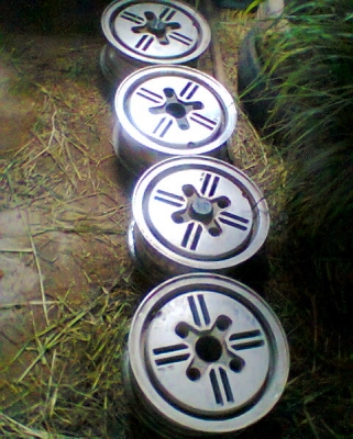 ล้อดิบดิบ 13เรโทร114หลายชุดหลายลาย แยกได้วง1000 ชุด4500พร้อมส่ง