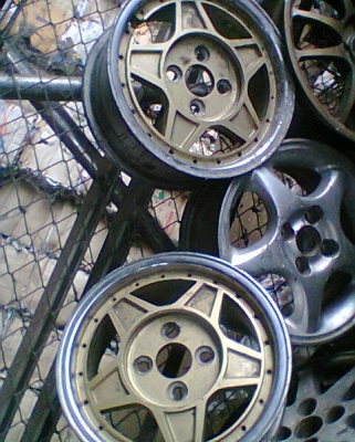 ล้อดิบดิบ 13เรโทร114หลายชุดหลายลาย แยกได้วง1000 ชุด4500พร้อมส่ง