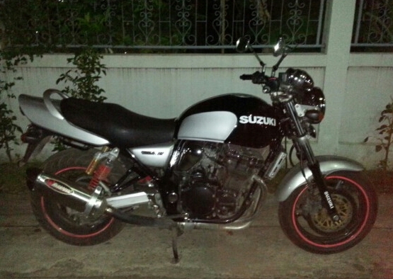 ขาย Inazuma GSX750 Spec Europe Electronic Engine เดิมทุกเม็ด รับประกันเครื่อง