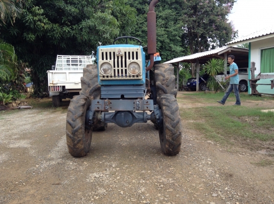 ขายด่วนครับ Mitsubitshi D2000ii Fi 4x4