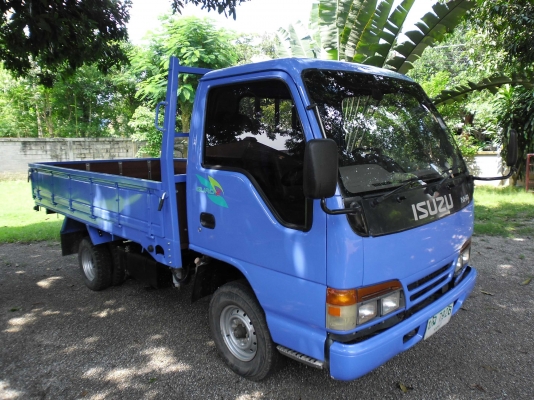 ขาย 6 ล้อ เล็กไม่ติดเวลา สวย ๆ ครับ ขาย 6 ล้อ เล็กไม่ติดเวลา สวย ๆ ครับ