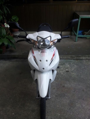 ขาย WAVE 110i มือแรกปี55 สตาร์ทเท้า เครื่องเดิม  สีสวย พร้อมขี่กลับ