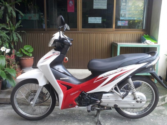 ขาย WAVE 110i มือแรกปี55 สตาร์ทเท้า เครื่องเดิม  สีสวย พร้อมขี่กลับ