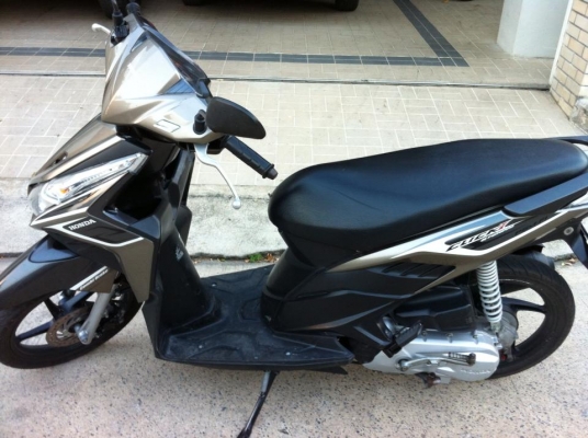 ขาย Click i แม็คแท้ศูนย์ คอมบายเบรค