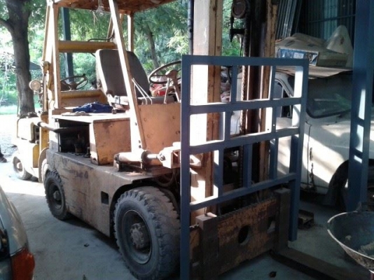 โฟคลิฟ 2 ตัน เครื่อง นิสสัน big m เครื่องติดดี พวงมาลัยพาวเวอร์